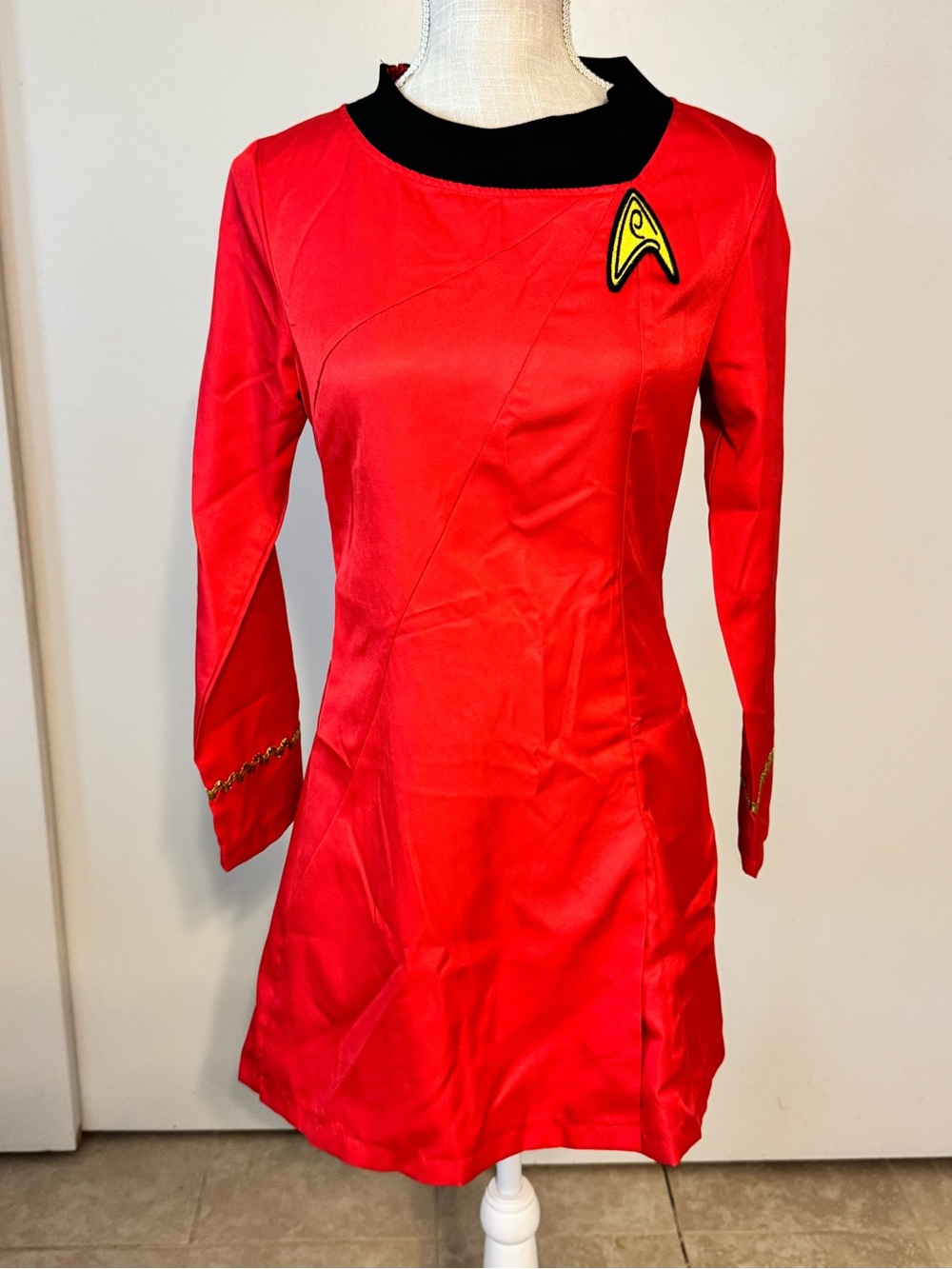 Red Starfleet-Inspired Women’s Dress - Vintage Sci-Fi Style